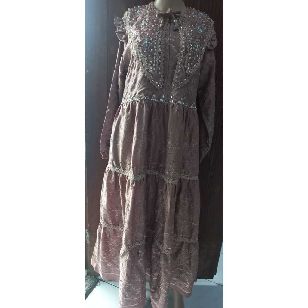 Midi dress Najwa Payet Mewah