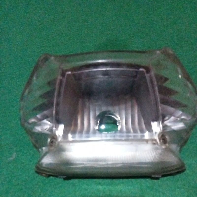 Reflektor lampu belakang mio sporty original
