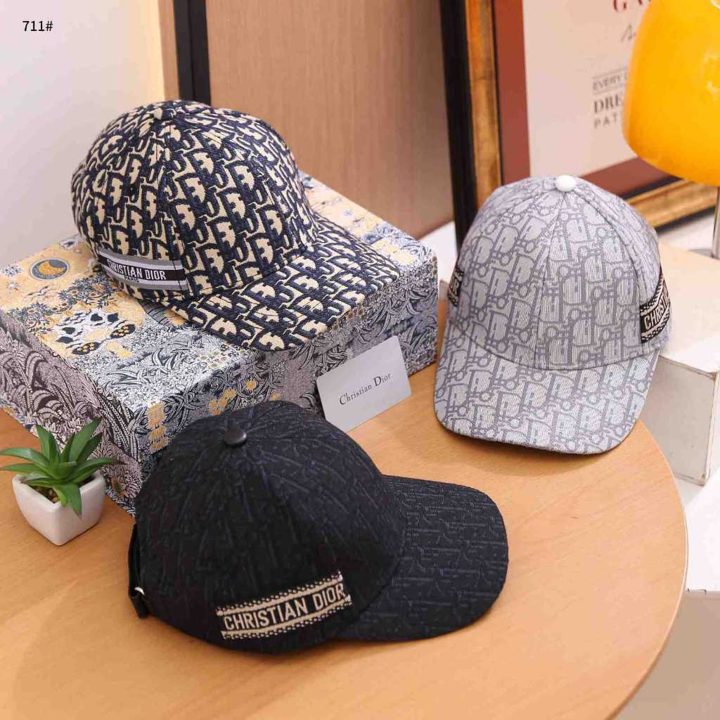 Topi Christian Dior 711