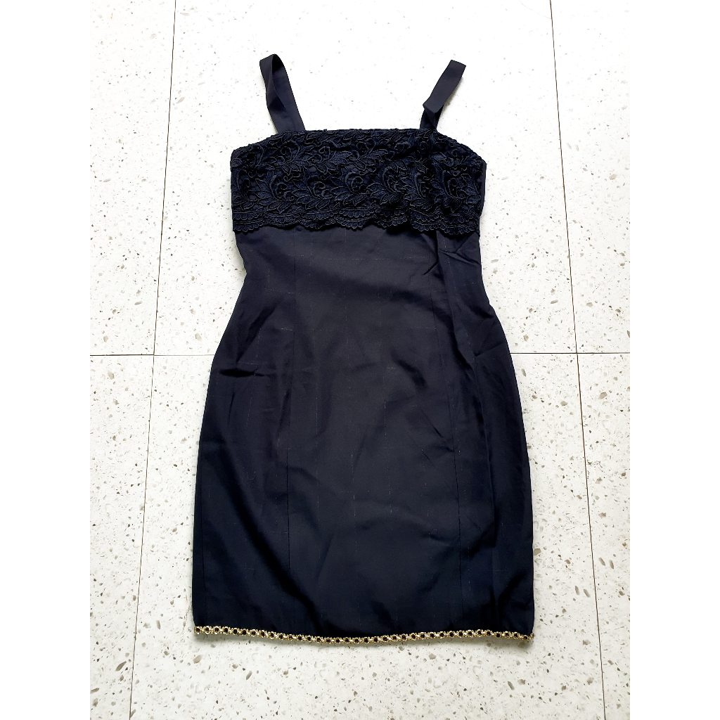 Baju Dress Wanita Hitam Japan / Size S - LD 38 cm / Bekas - Second - Preloved