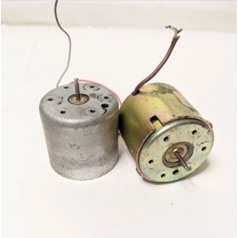 2 pcs Dinamo Motor DC 9v DC 2800Rpm Ex Tape Motor Body Besar