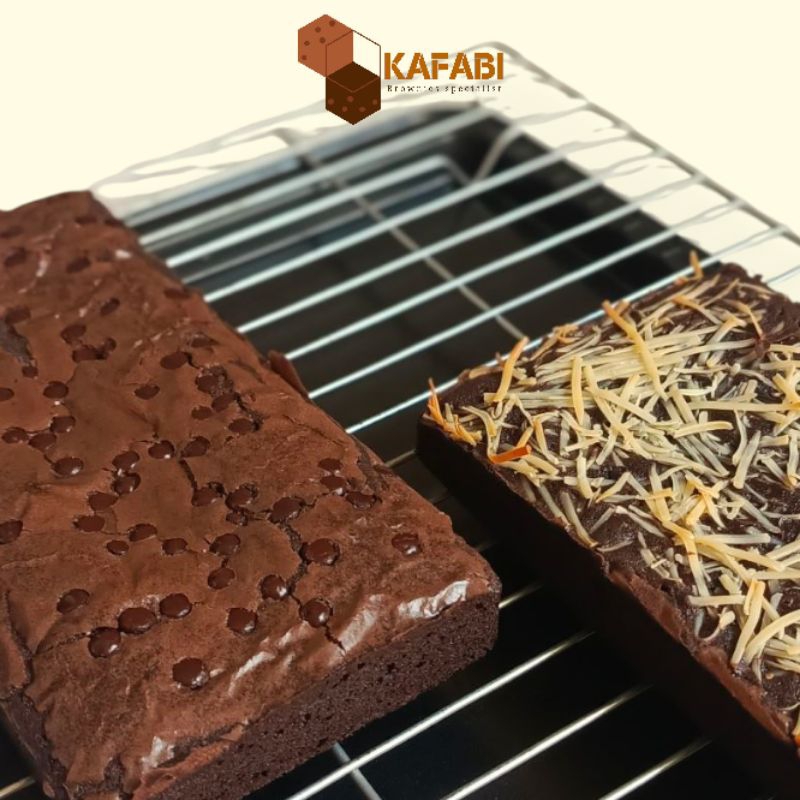 

Kafabi Fudgy Brownies Keju Choco chip 20 x 10