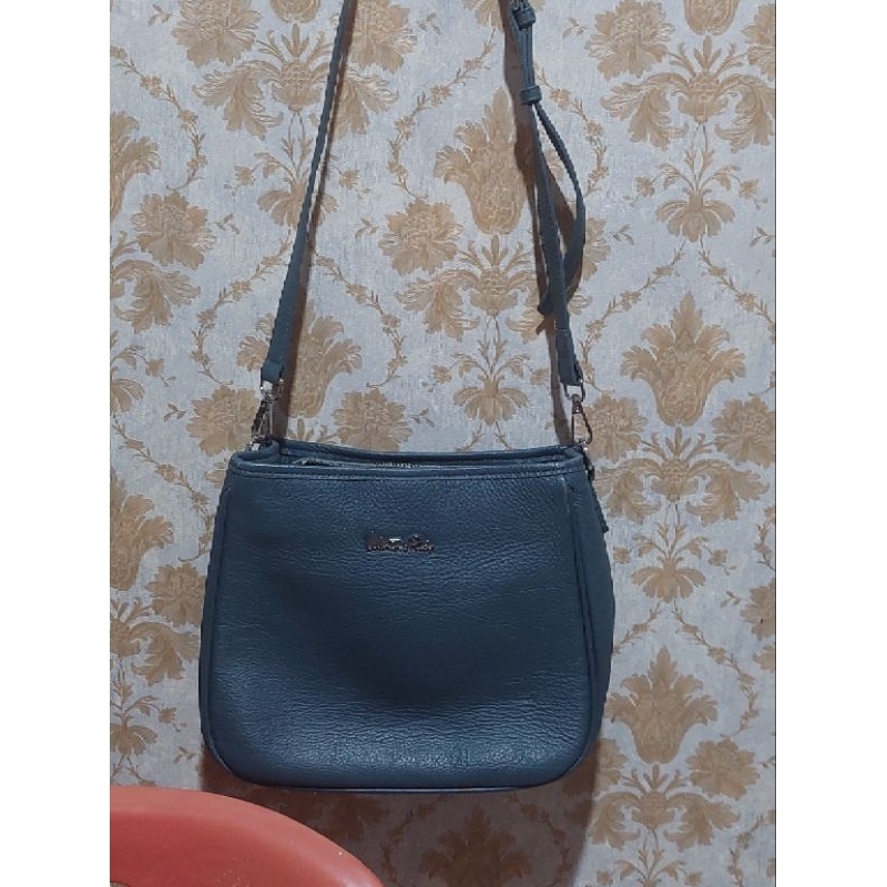 tas sling kulit asli valentino rudy original