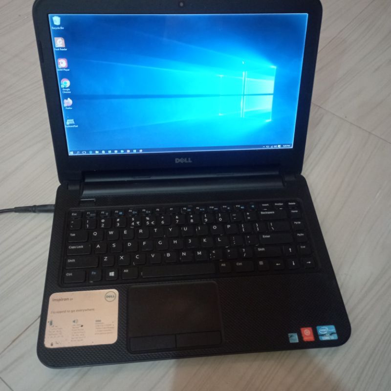 Laptop Dell Inspiron 14 ram 4 gb proce core i3  murah