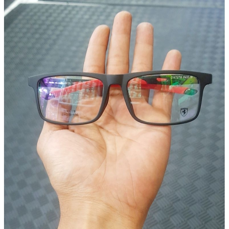 KACAMATA BACA DAN JALAN PROGRESIF