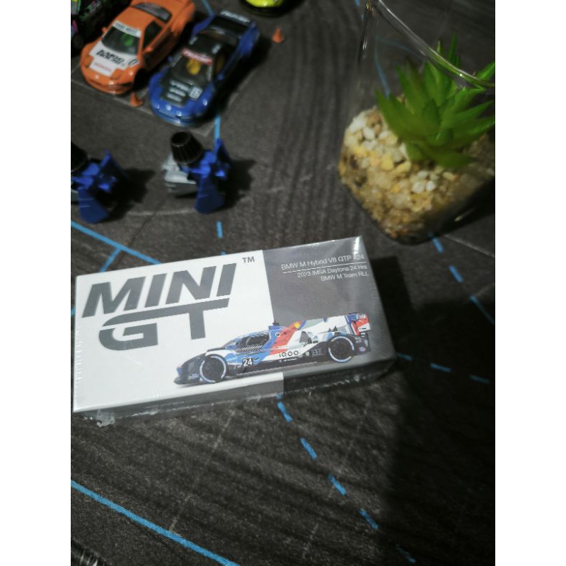 Mini GT BMW Hybrid V8 GTP 2023 IMSA DAYTONA