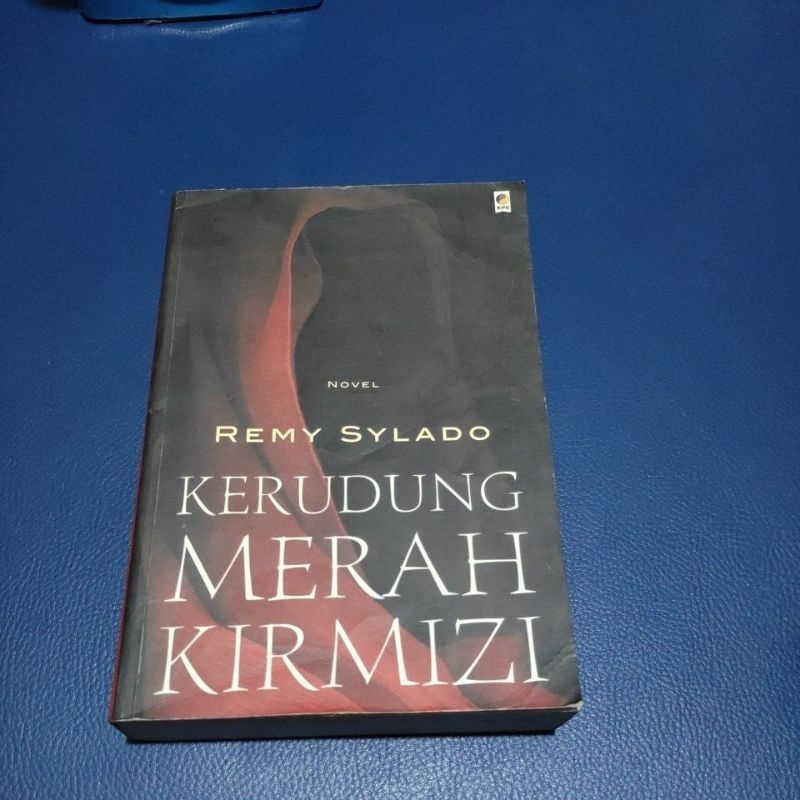 KERUDUNG MERAH KIRMIZI