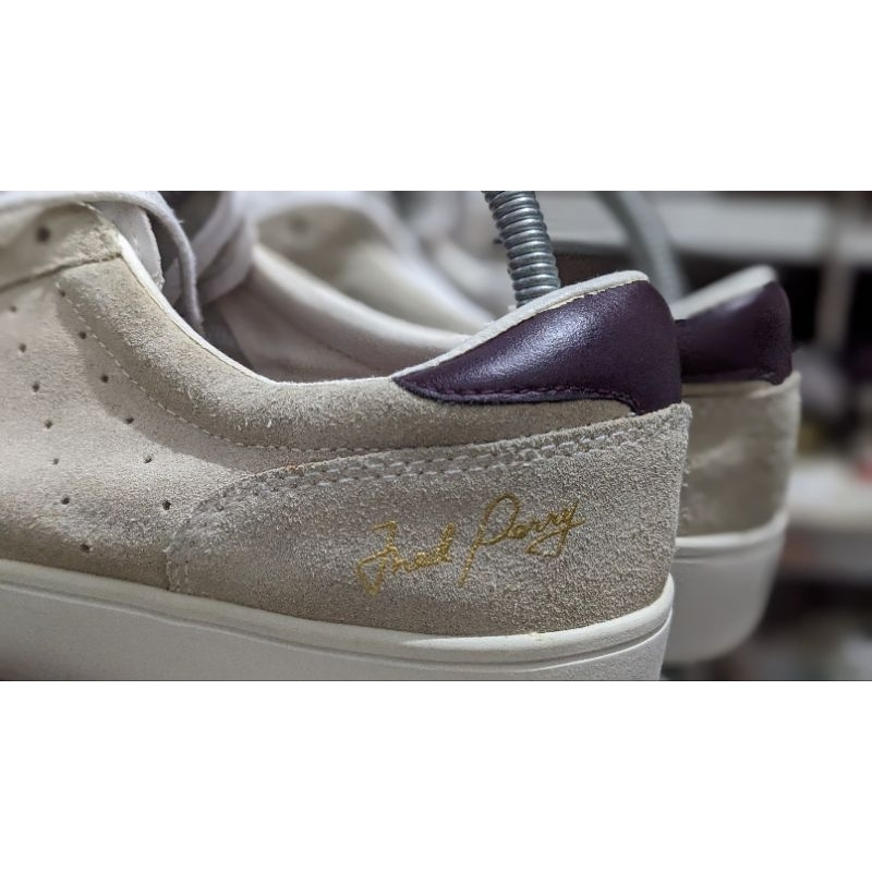 sepatu Fred Perry size :  41 /insole 26,5 (Preloved)