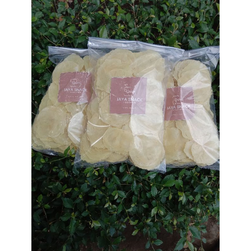 

Emping melinjo mentah/Emping per 4 biji melinjo/Emping kemasan 500gr/Emping melinjo full kering
