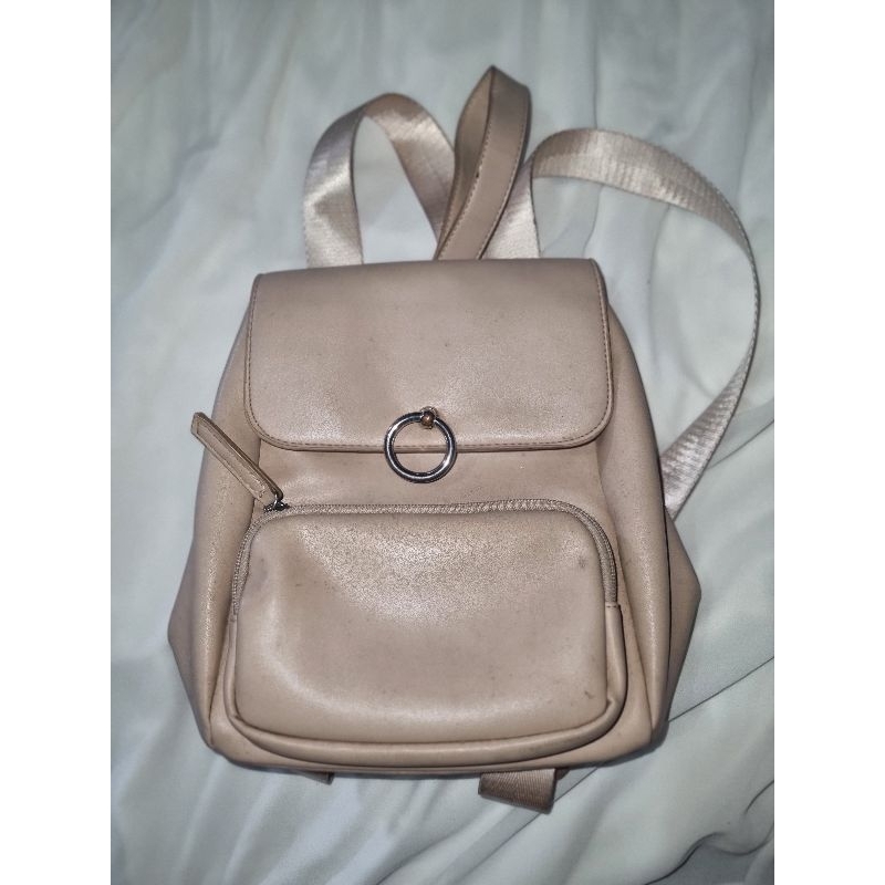 PRELOVED Tas Punggung Kecil Wanita Miniso