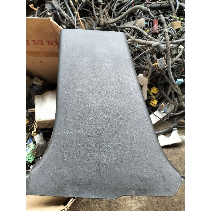 Cover Pilar Tengah bawah Yaris Bakpao copotan ory