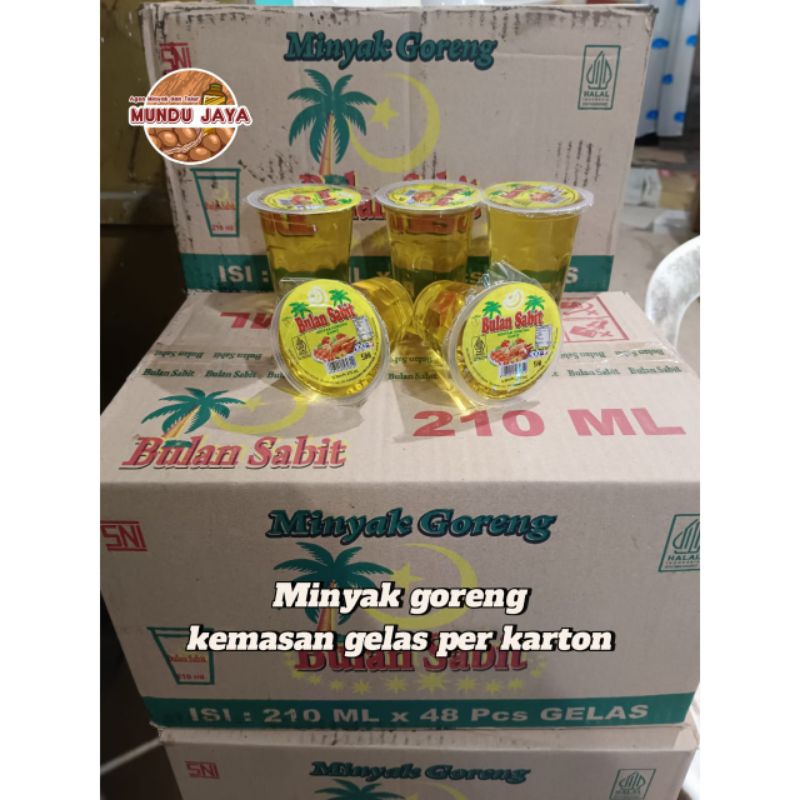 

Bulan Sabit Minyak Goreng Gelas 210ml/karton isi 48pcs