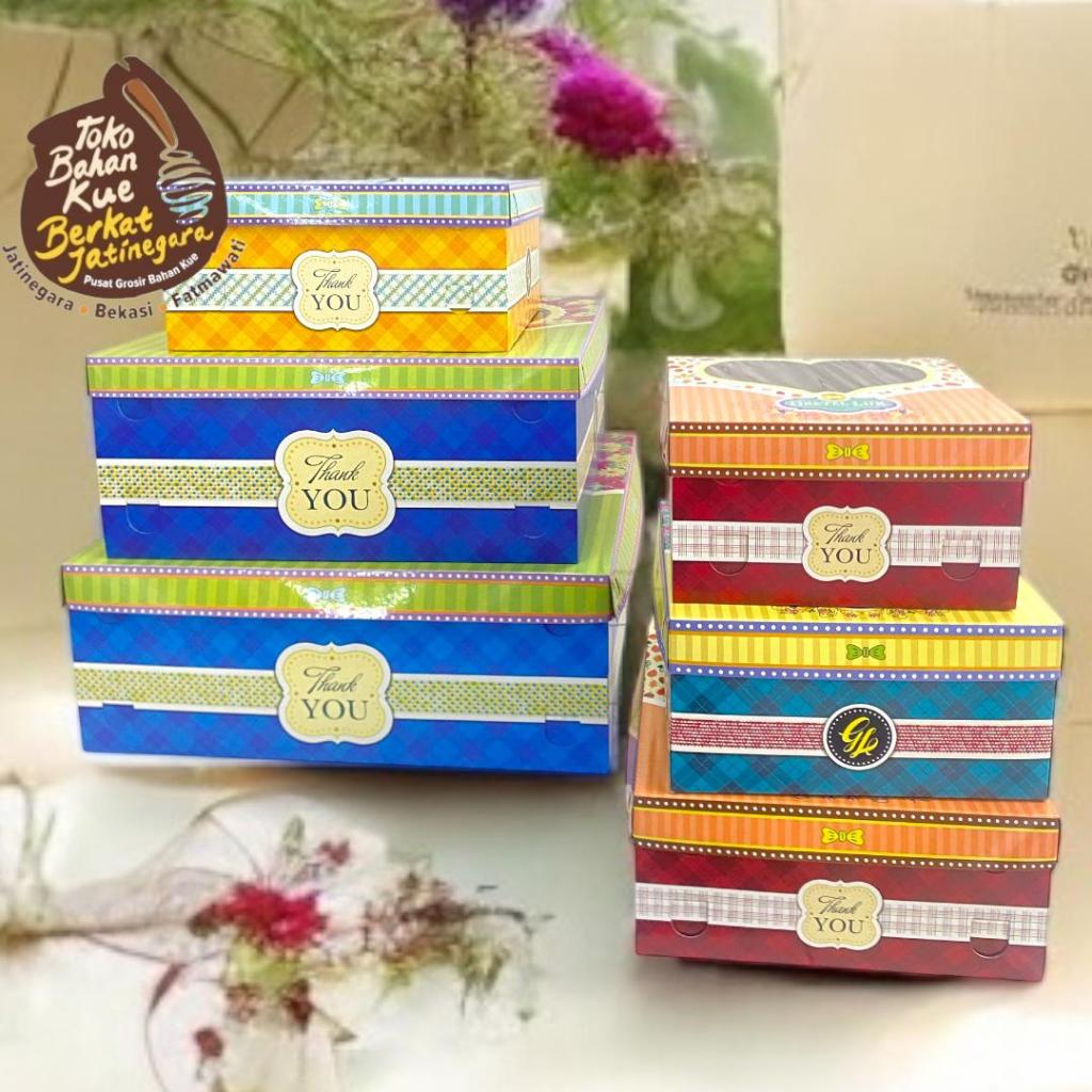 

DUS / BOX / GRETEL LUX / DUS BOX KUE HANSEL / PCS