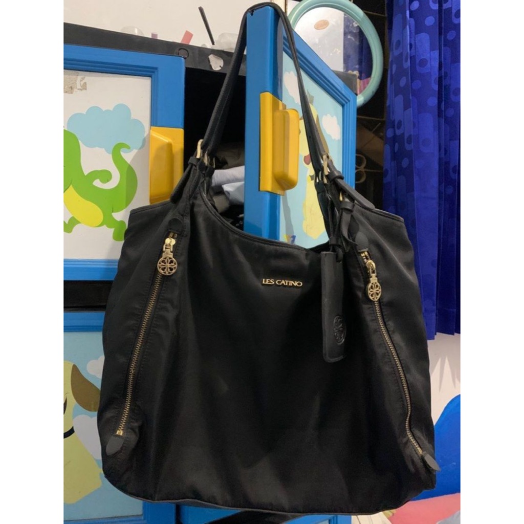 Tas punggung shoulder bag wanita warna hitam les catino