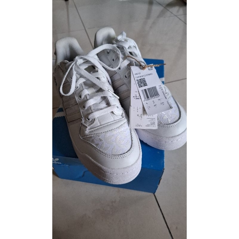 ADIDAS FORUM BOLD STRIPES W (SIZE 39) BNIB 1000% ASLI ORIGINAL TERMURAH