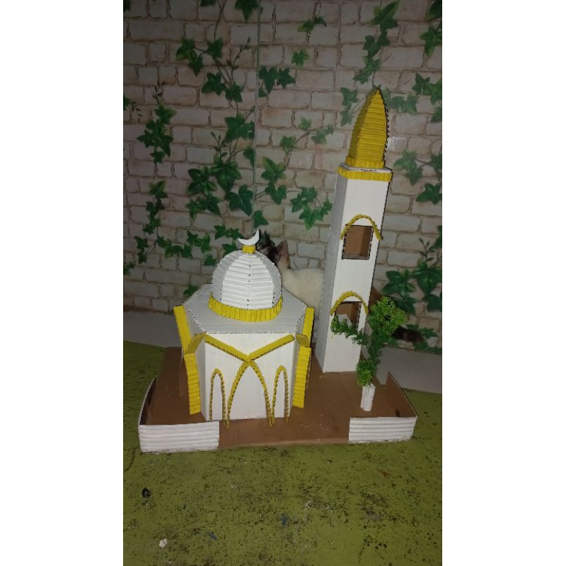 Masjid Kardus Menara Satu Segi Enam plus Cat