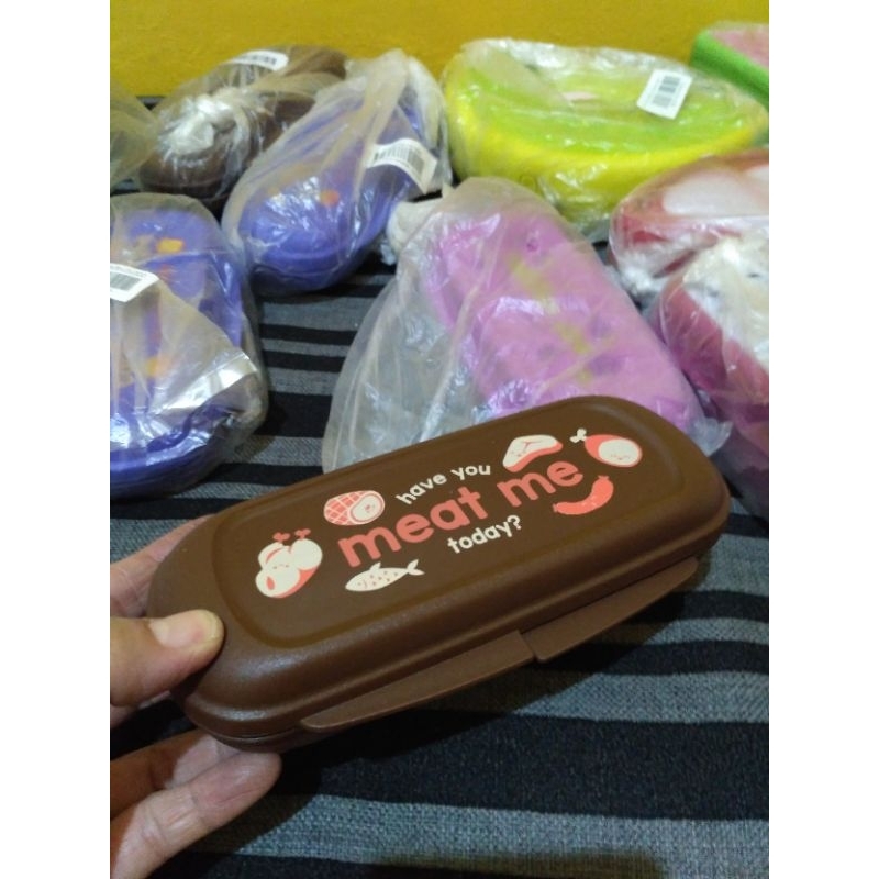 sendok set tupperware