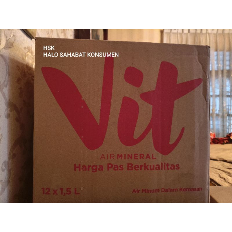 

AIR MINUM MERK VIT ISI 1500 ML (1 KOTAK ISI 12 BOTOL)