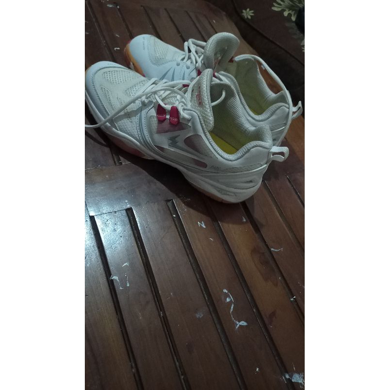 Eagle Jet Pro Putih Second Ukuran 41