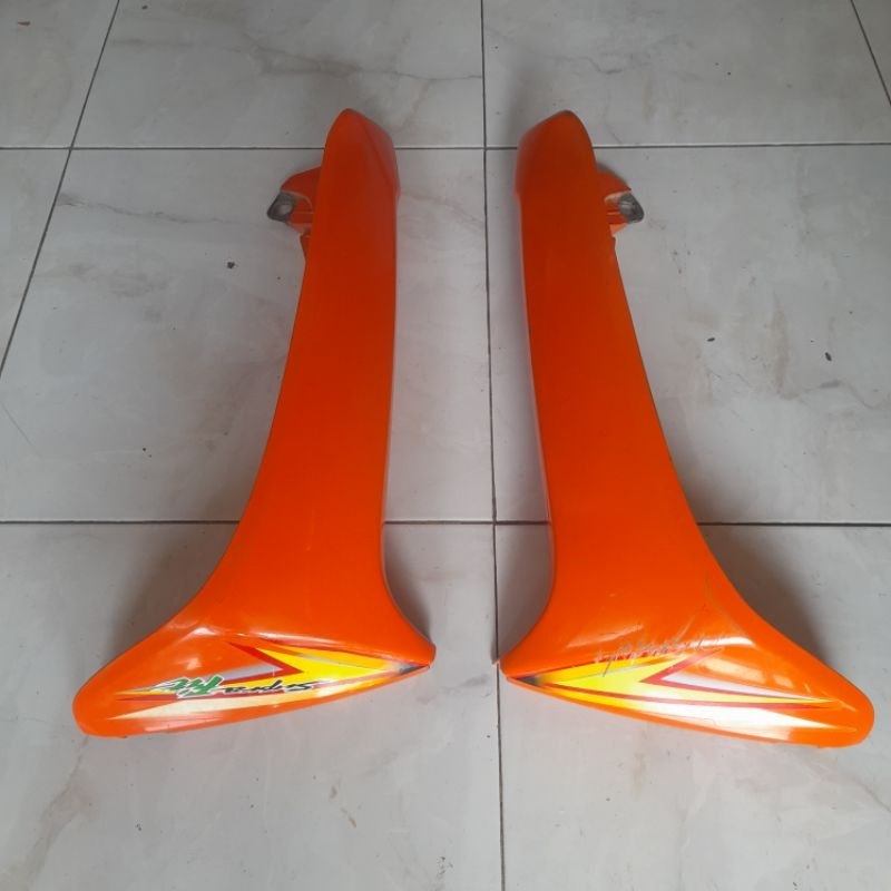 COVER SAYAP LUAR ORANGE OREN KANAN KIRI SUPRA 100 X FIT LAMA , BEKAS ORIGINAL