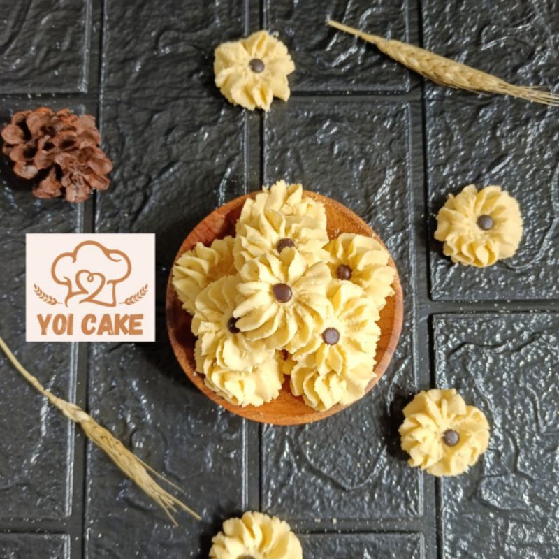 

Kue Kering Lebaran jadul Semprit toples 600ml Beli 1 Toples Gratis 1 pouch Kue Coklat Ceria