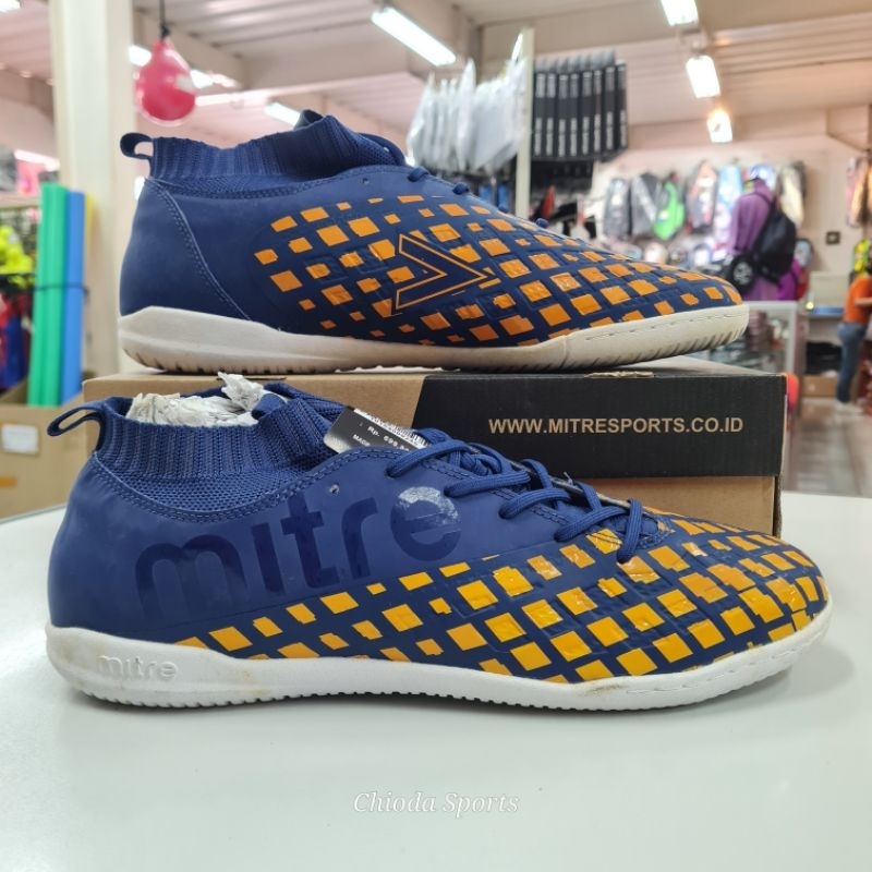 Sepatu Spatu Shoes Futsal Putsal Mitre Invader In Navy Orange Original