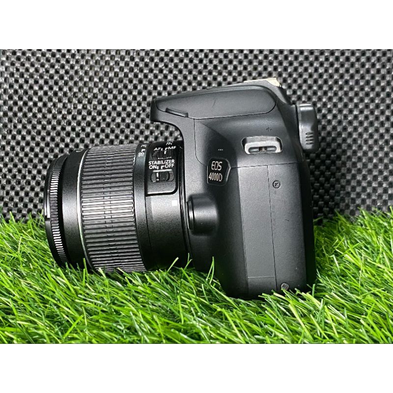 kamera Canon EOS 4000D