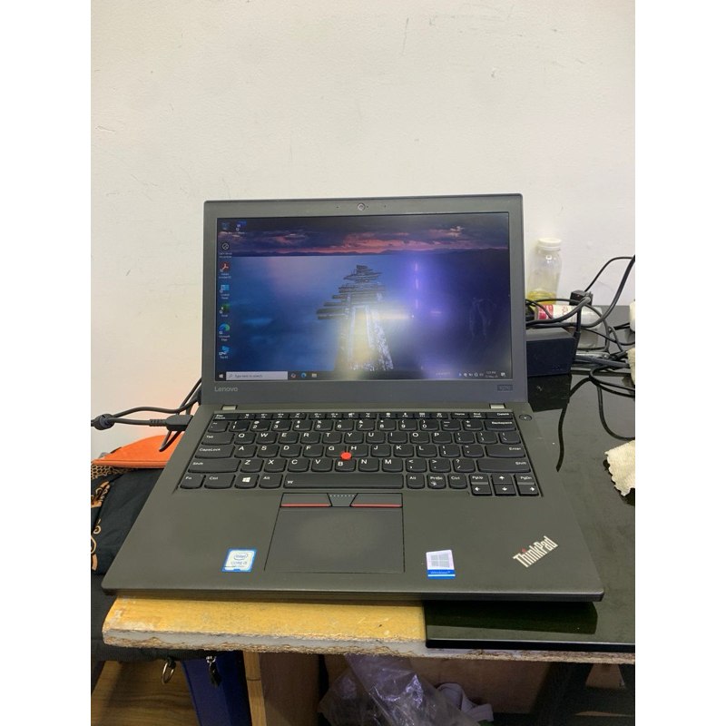 Lenovo Thinkpad x270 i5 gen 7 | 8/256