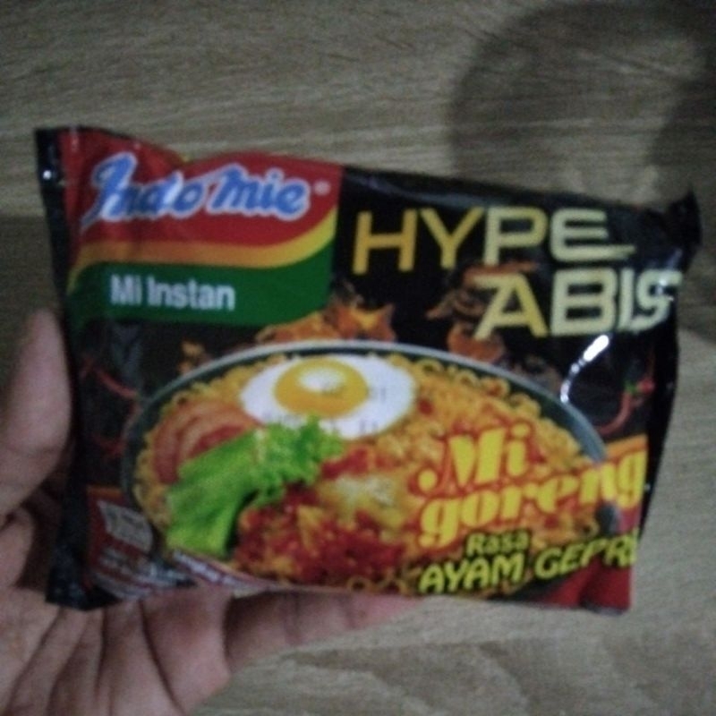 

indomie ayam geprek