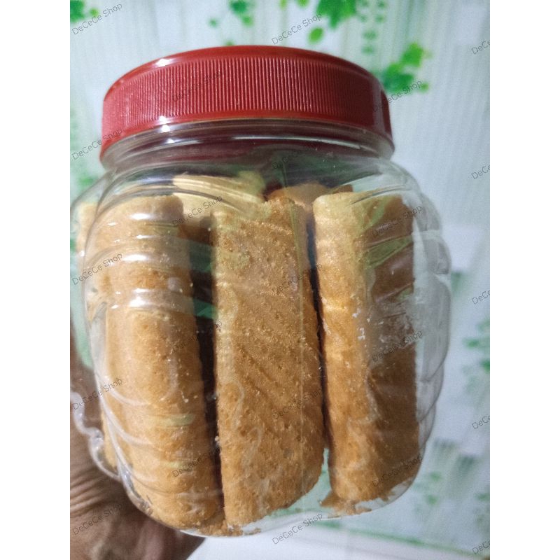 

Kue Kapit Dompet 100gram | Kue Semprong Lipat | DeCeCe Shop