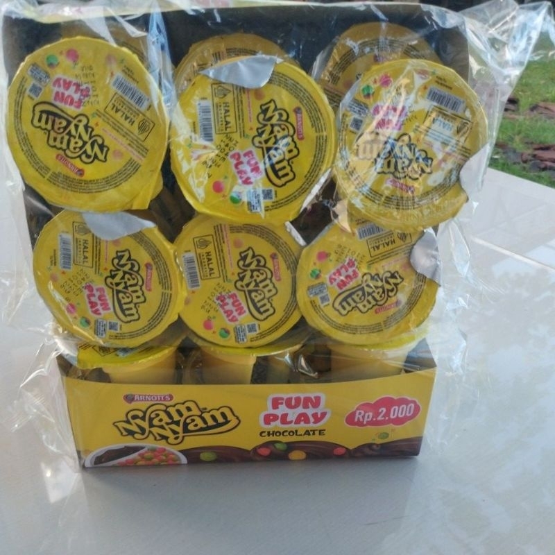 

nyam nyam isi 12pcs