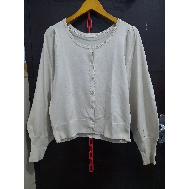 cardigan rajut kutub brand GU lengan balon size XL