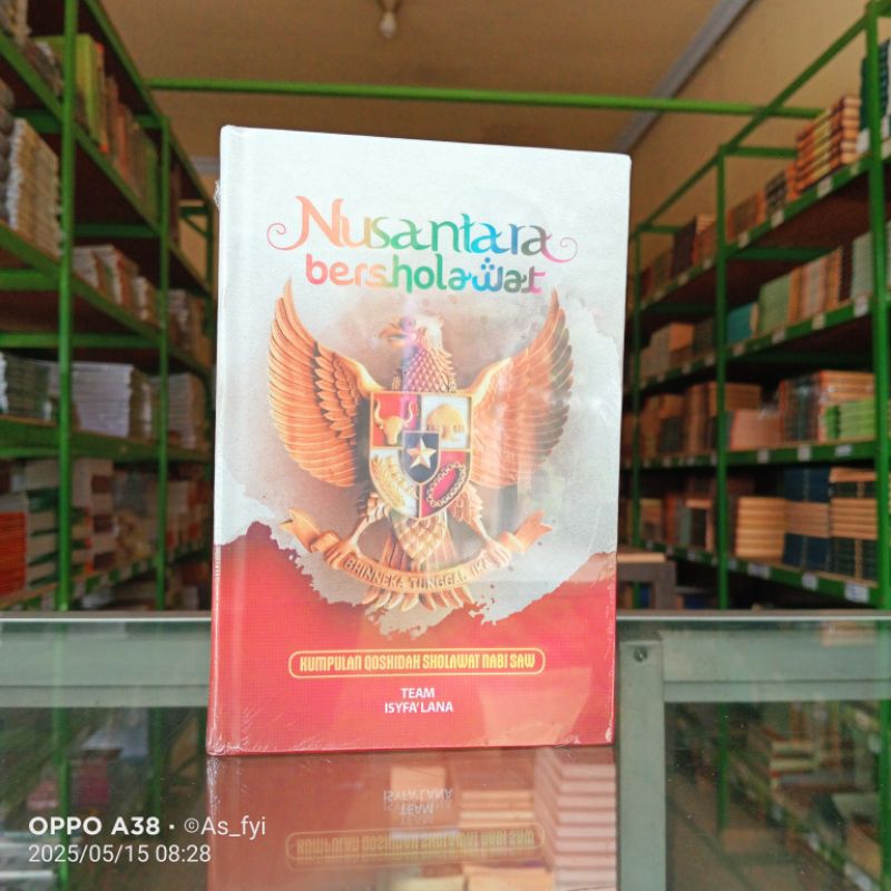 Buku Sholawat "Nusantara bersholawat"