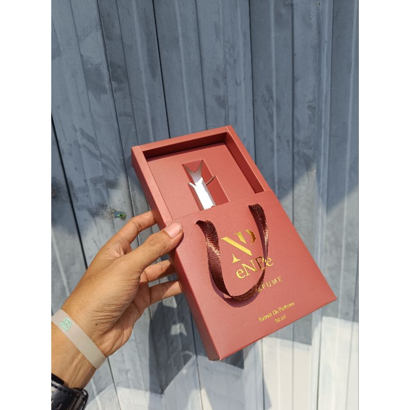 

BOX CUSTOM 15X15X7