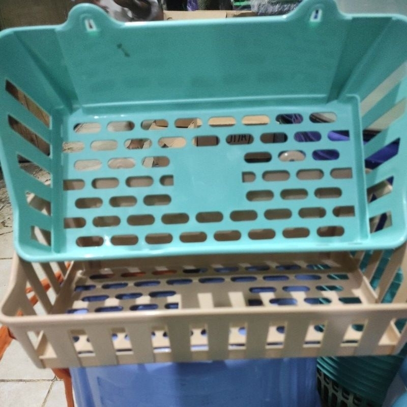 rak dinding/tempat sabun mandi/tempat bedak