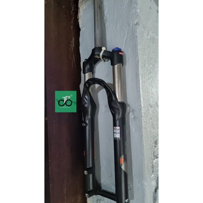 Fork suspensi Ion Performance travel 100 spring, lock out