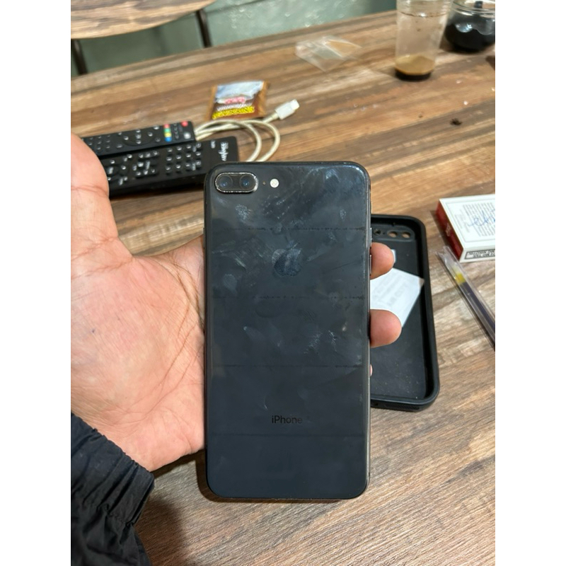 iphone 8 plus bekas req abang sina