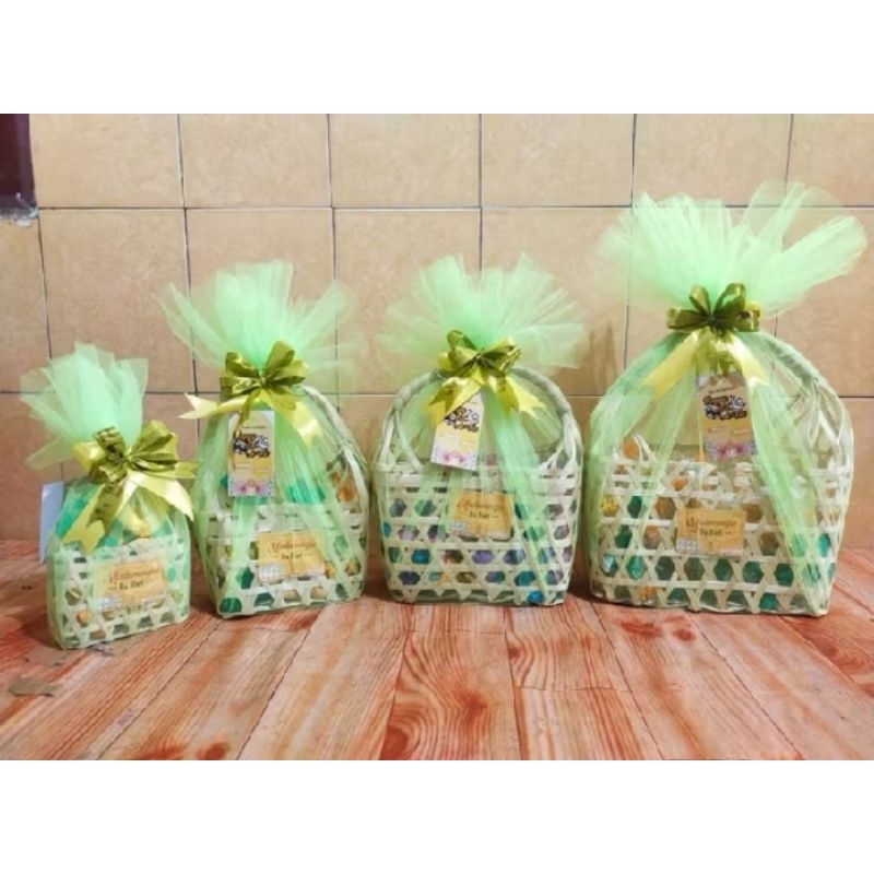 

Paket hampers roti kering isi 18 pack