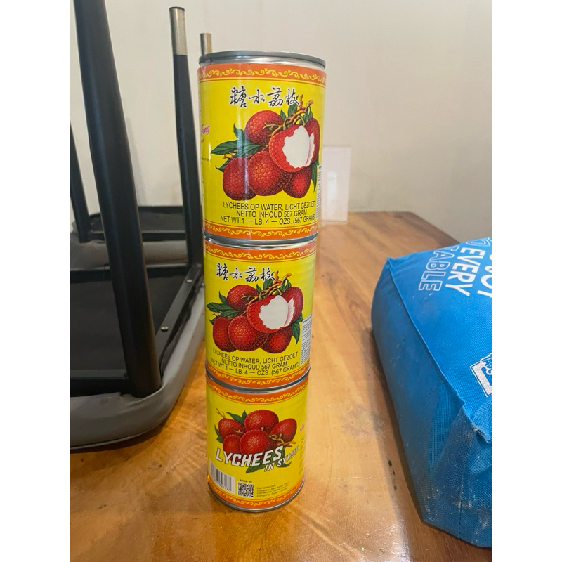 

CUCI GUDANG leci kaleng lychee in syrup fu yong fong brand 567g ED JULI 2027
