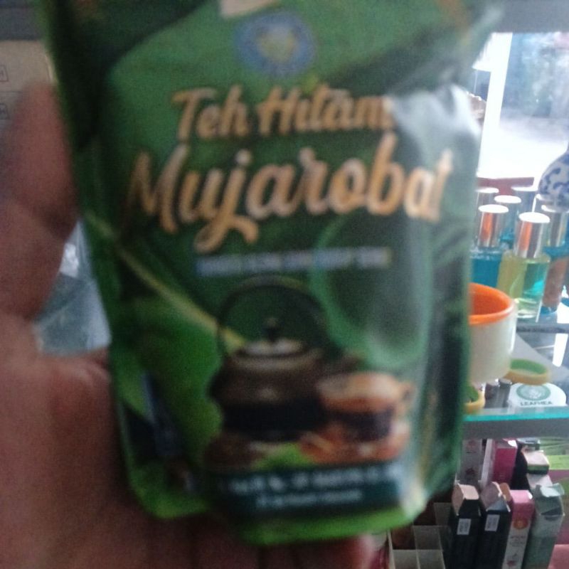 

Teahitam mujarobat isi 4,5 gr harga 35.000
