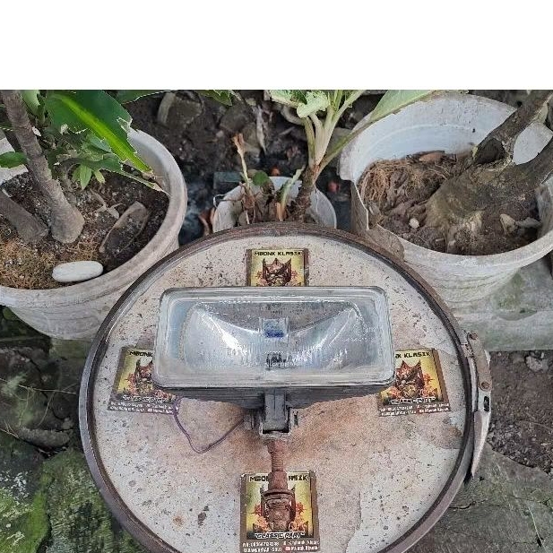 lampu foglamp HELLA MADE IN GERMANY lampu hella fog lamp hella lampu kabut hella fog lamp hella