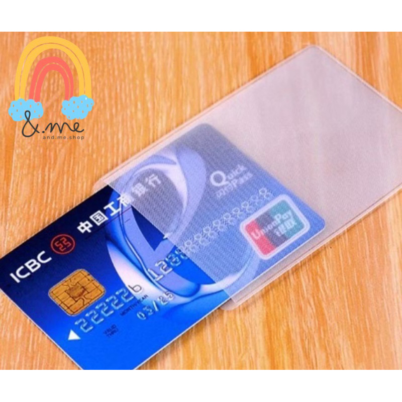 

Plastik Kartu ATM SIM KTP Plastik Cover Pelindung Kartu Anti Gores ATM Credit Card