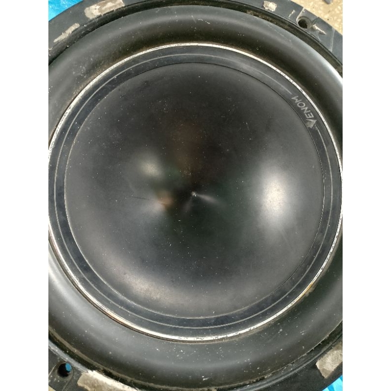 subwofer venom 12 inch