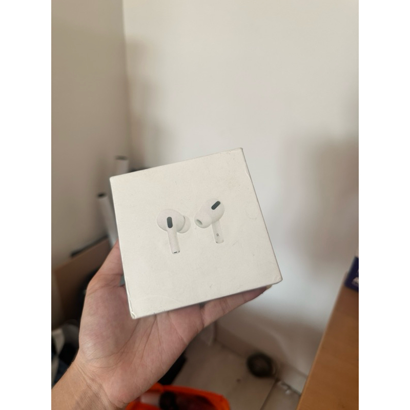 

kardus airpod iphone