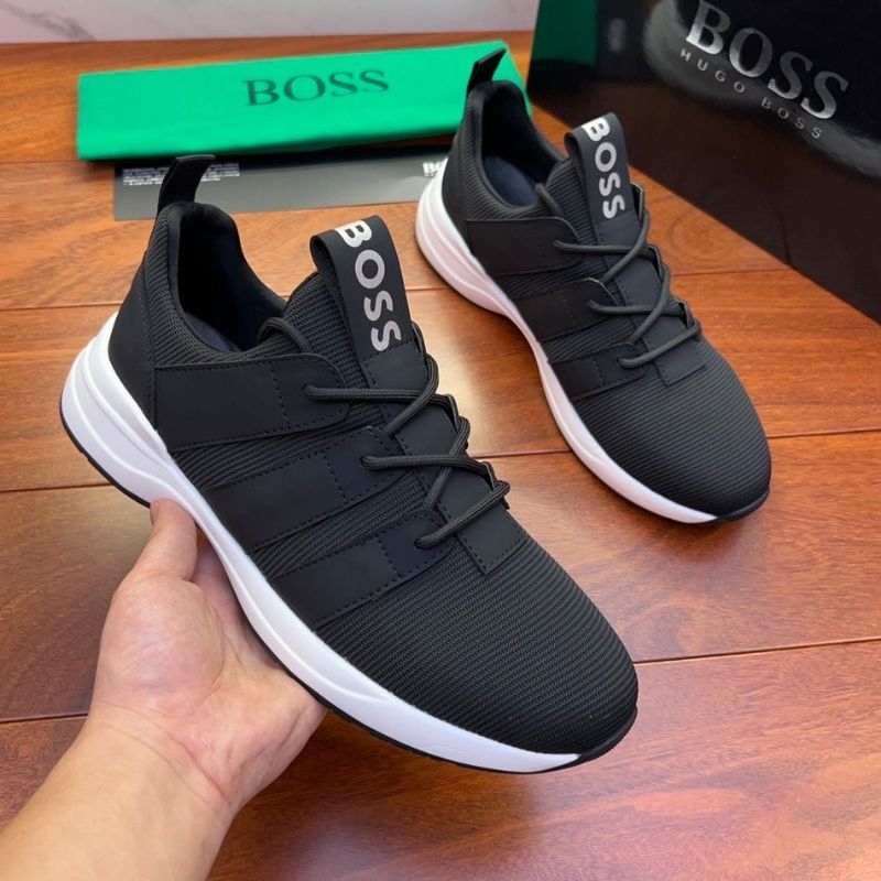 SEPATU SNEAKER SLIP ON PRIA  HITAM HSS804431 MIROR