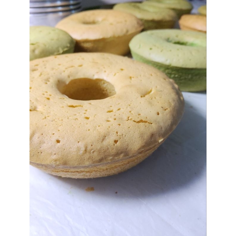 

bolu pandan dan ori diameter 16 cm