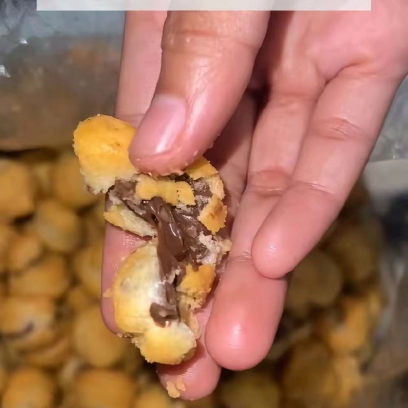 

soes coklat 1kg lumer banget coklatnya mantul banget