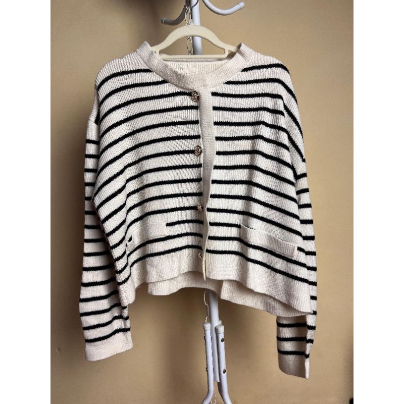 Cardiganstripe_bwbyaz