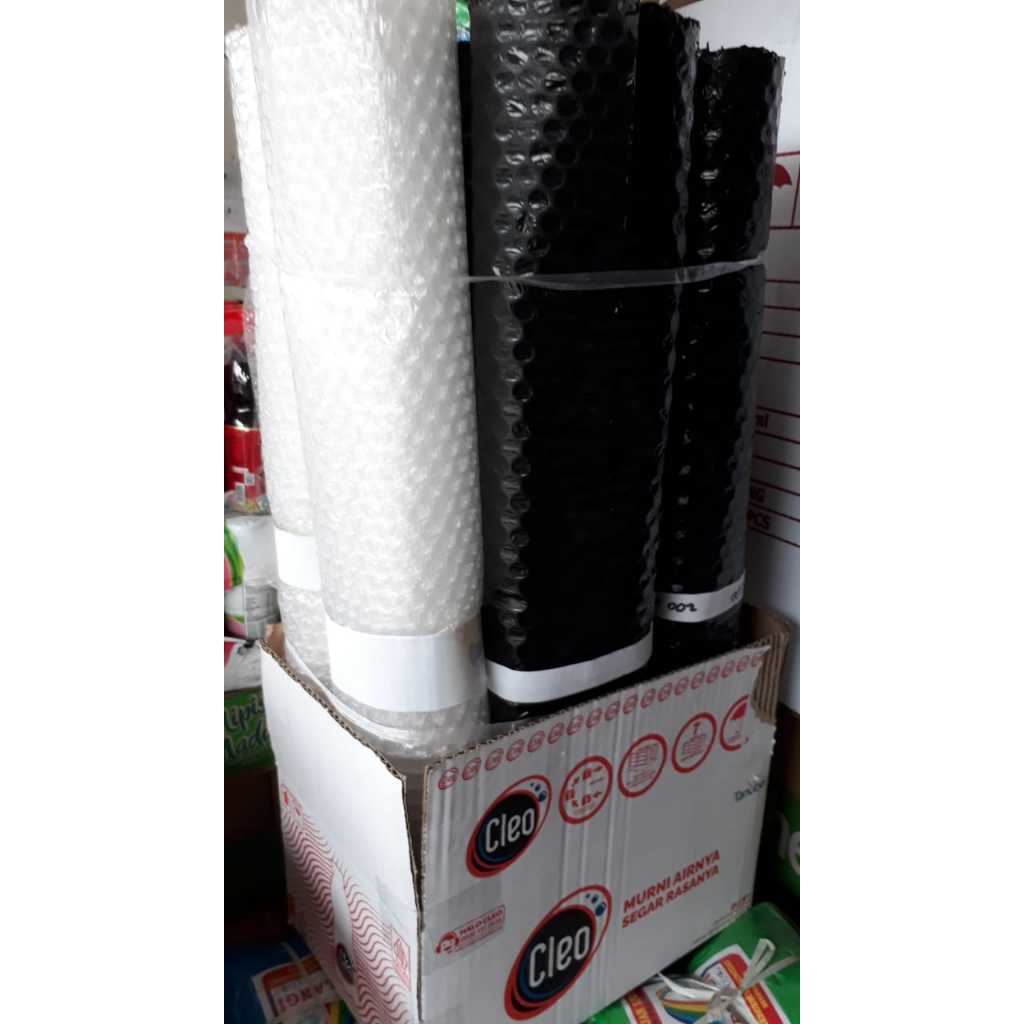 

Bubble wrap tebal merk SIP ukuran 60 cmx50 meter warna hitam dan bening