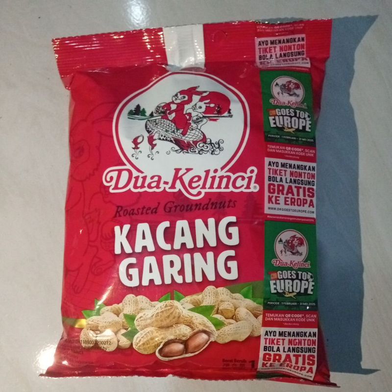 

Kacang Dua Kelinci Kacang Garing 180 gram